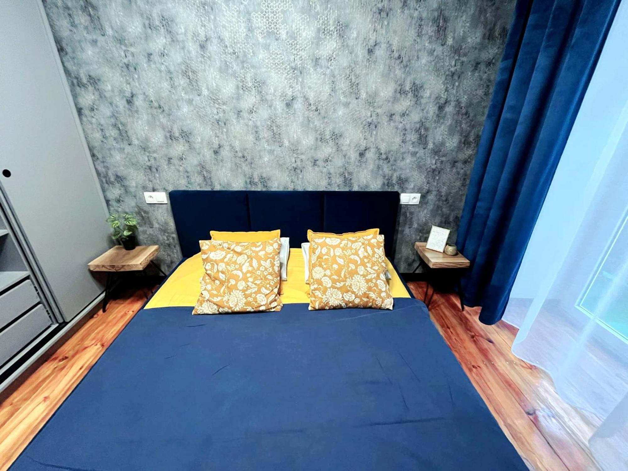 Hola Apartamenty Piotrkowska Łódź Dış mekan fotoğraf